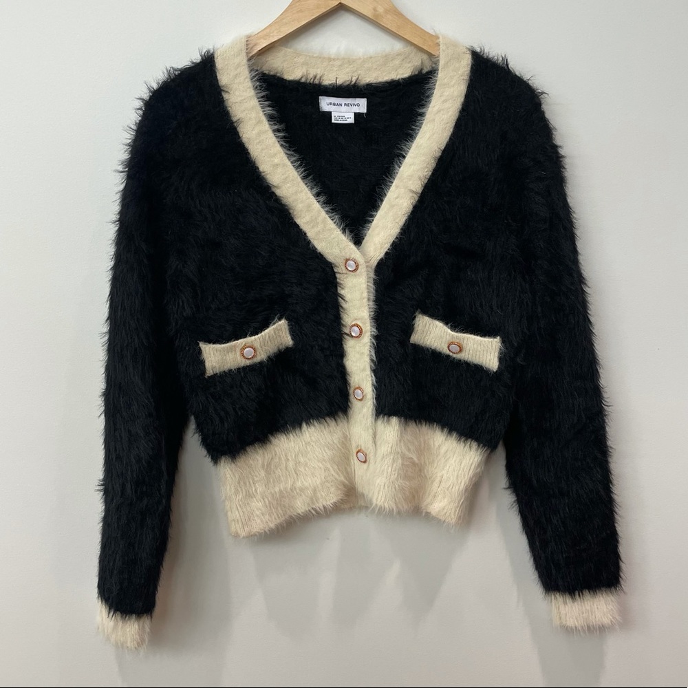 URBAN REVIVO, White and Black, Cardigan, Fuzzy, Vintage Look, Size Medium